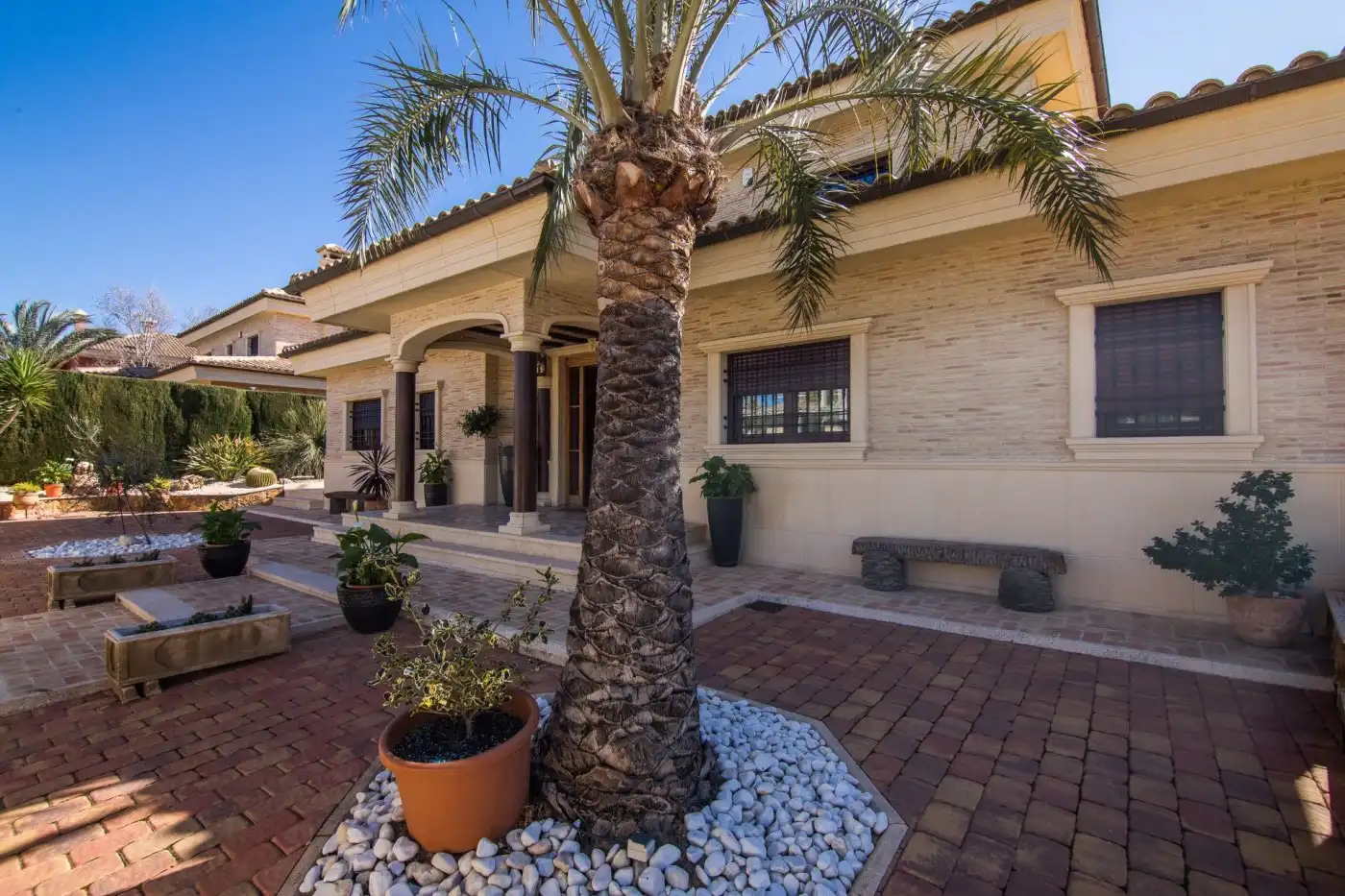 Exterior view of Houses for sale in Elche / Elx  with Air Conditioner, Private garden and Terrace