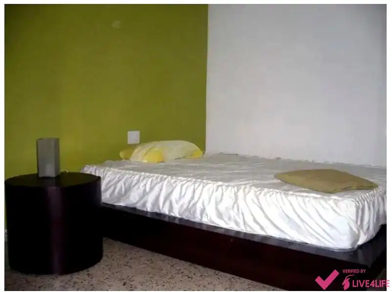 Schlafzimmer von Wohnung zur Miete in Valencia mit Klimaanlage, Heizung und Möbliert