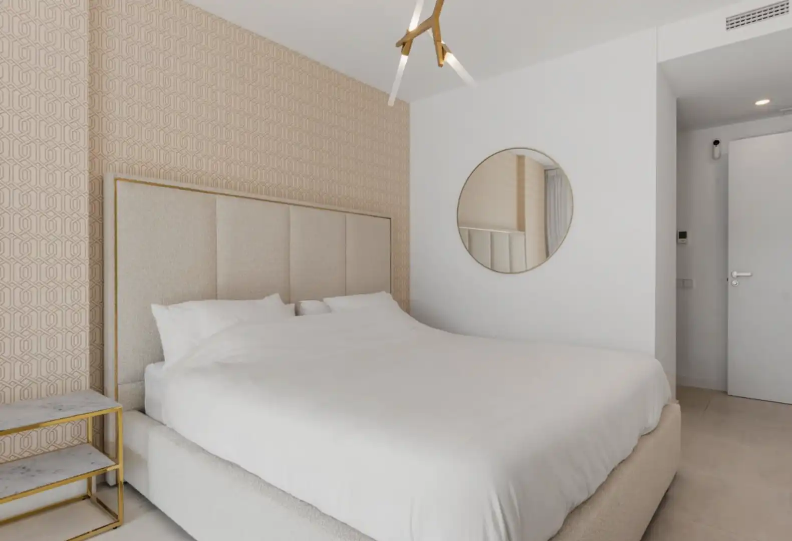 Apartamento con terraza en venta en Calle Camino del Reloj 43, imagen 8