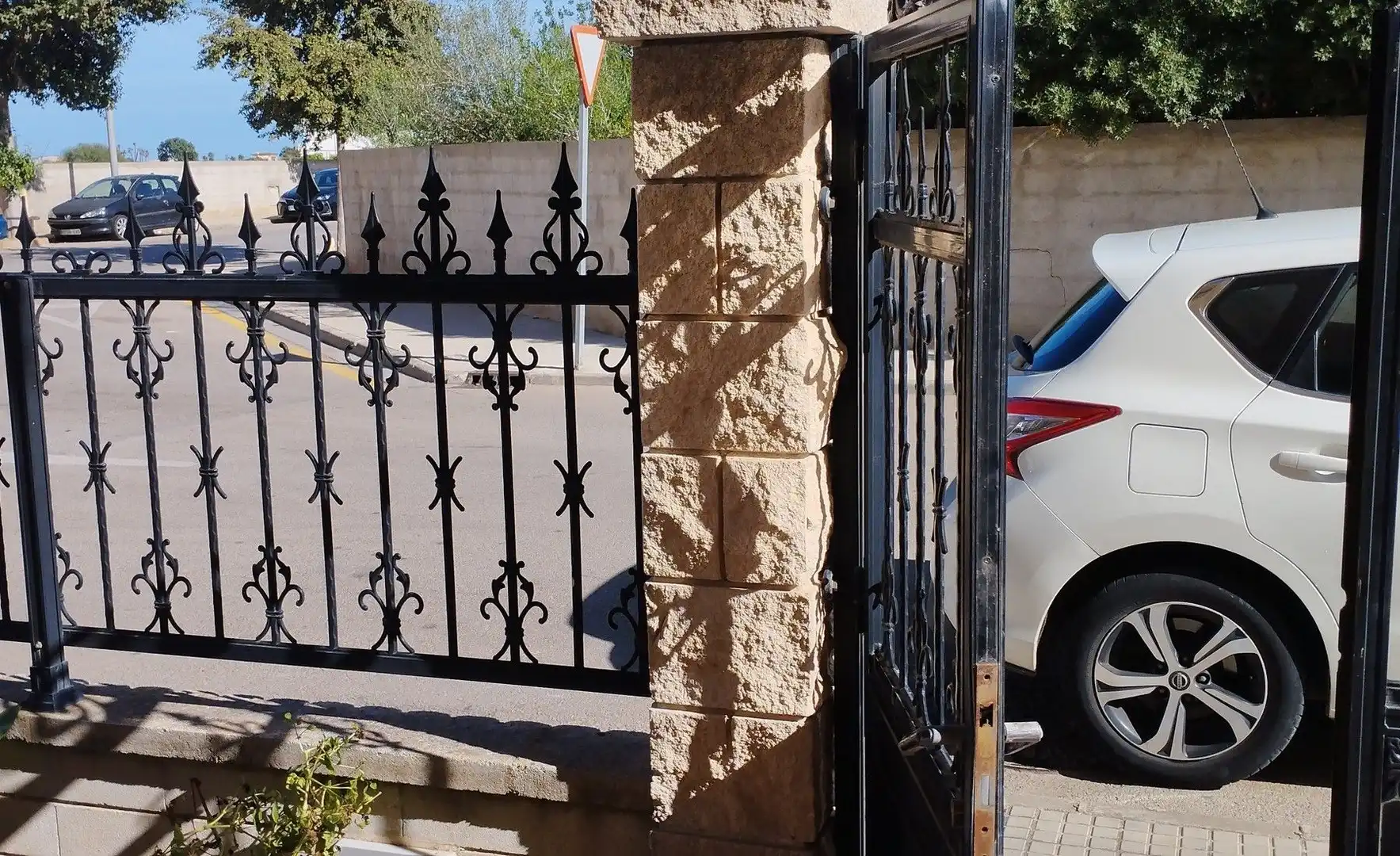 Vista exterior de Casa o xalet en venda en Manacor amb Jardí privat, Terrassa i Balcó