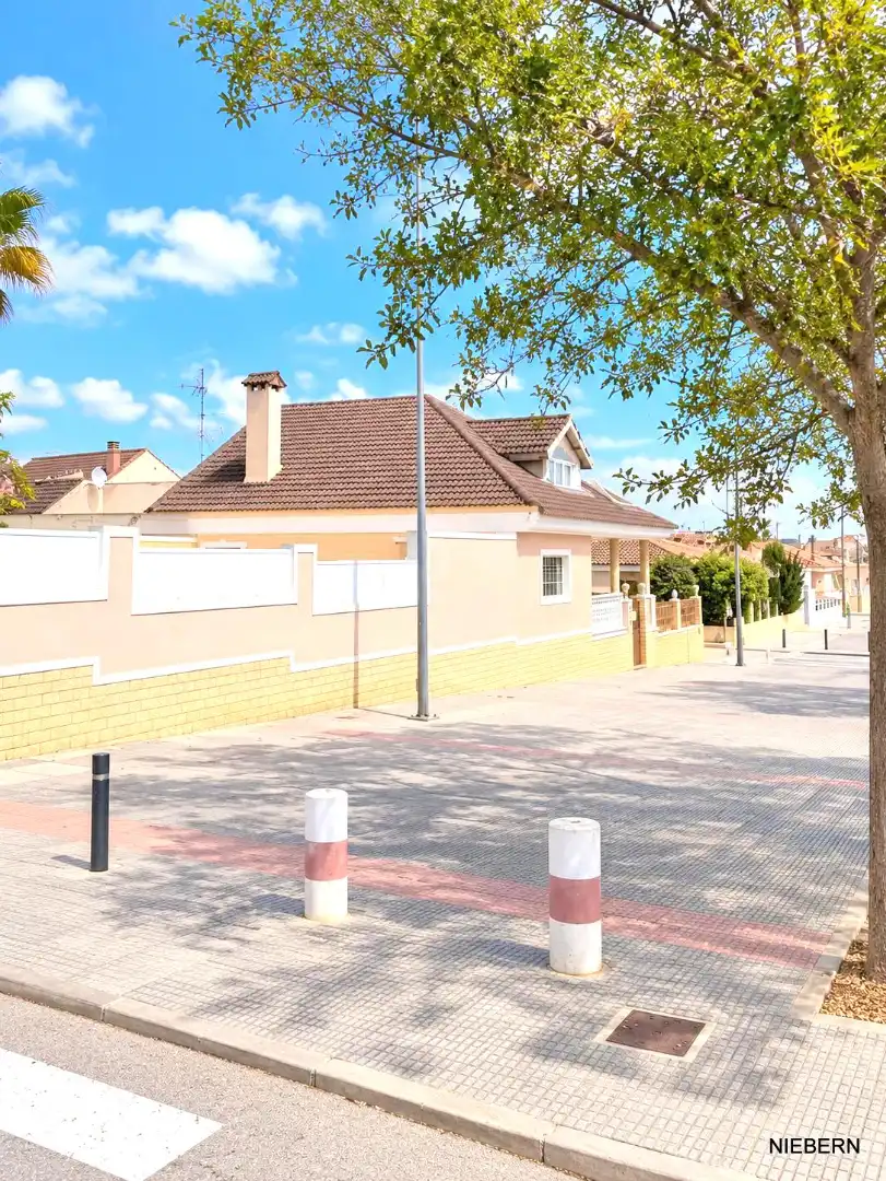 Vista exterior de Casa o chalet en venta en Cartagena con Aire acondicionado, Jardín privado y Terraza