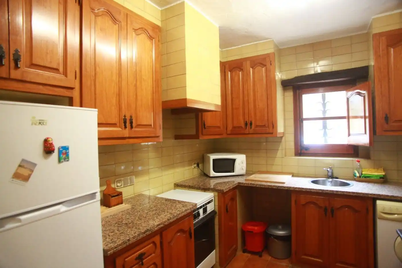 Küche von Country house zum Verkauf in Santa Cristina d'Aro mit Terrasse, Abstellraum und Schwimmbad