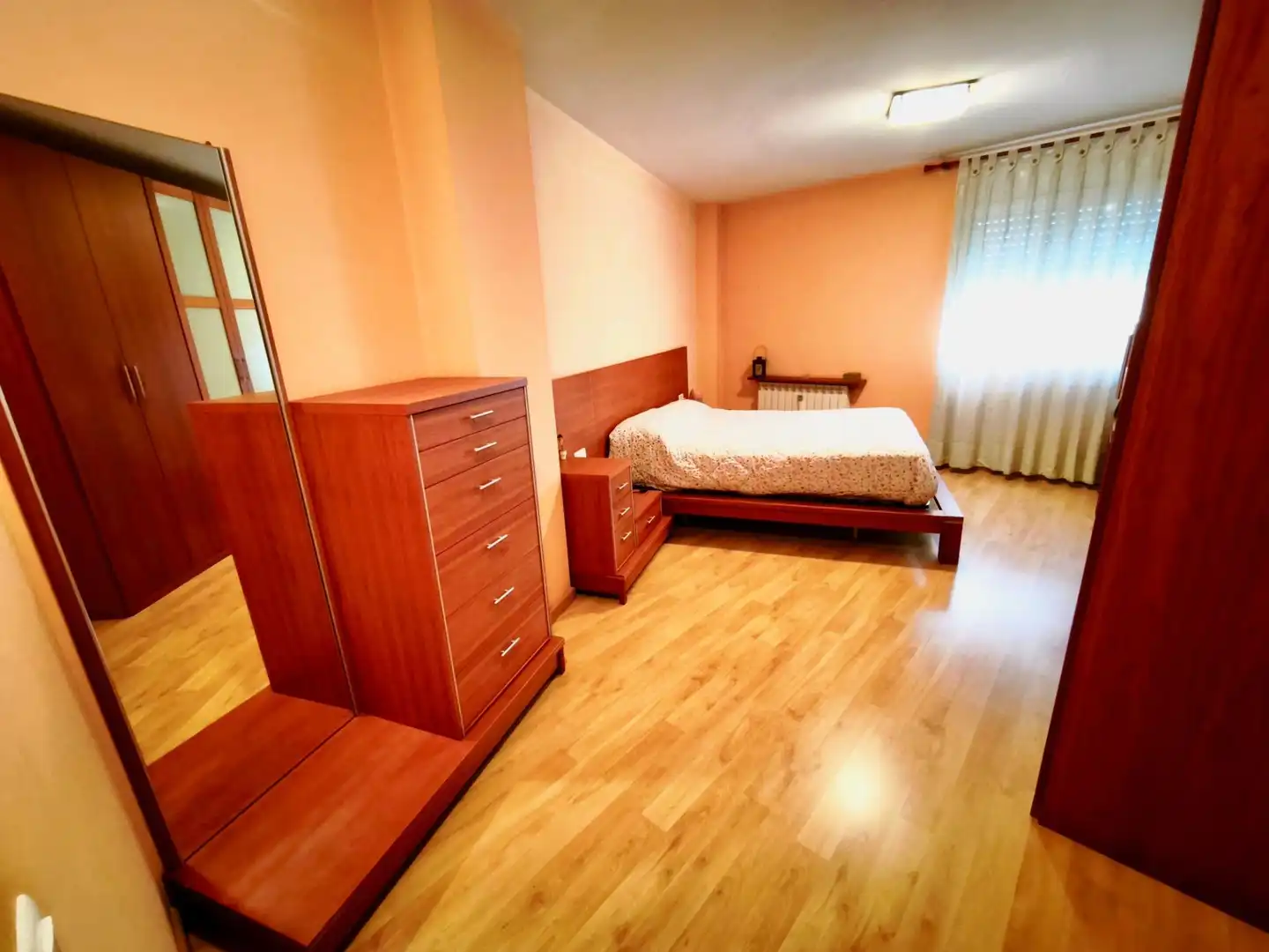 Bedroom of Flat for sale in Sabadell  with Air Conditioner, Heating and Parquet flooring