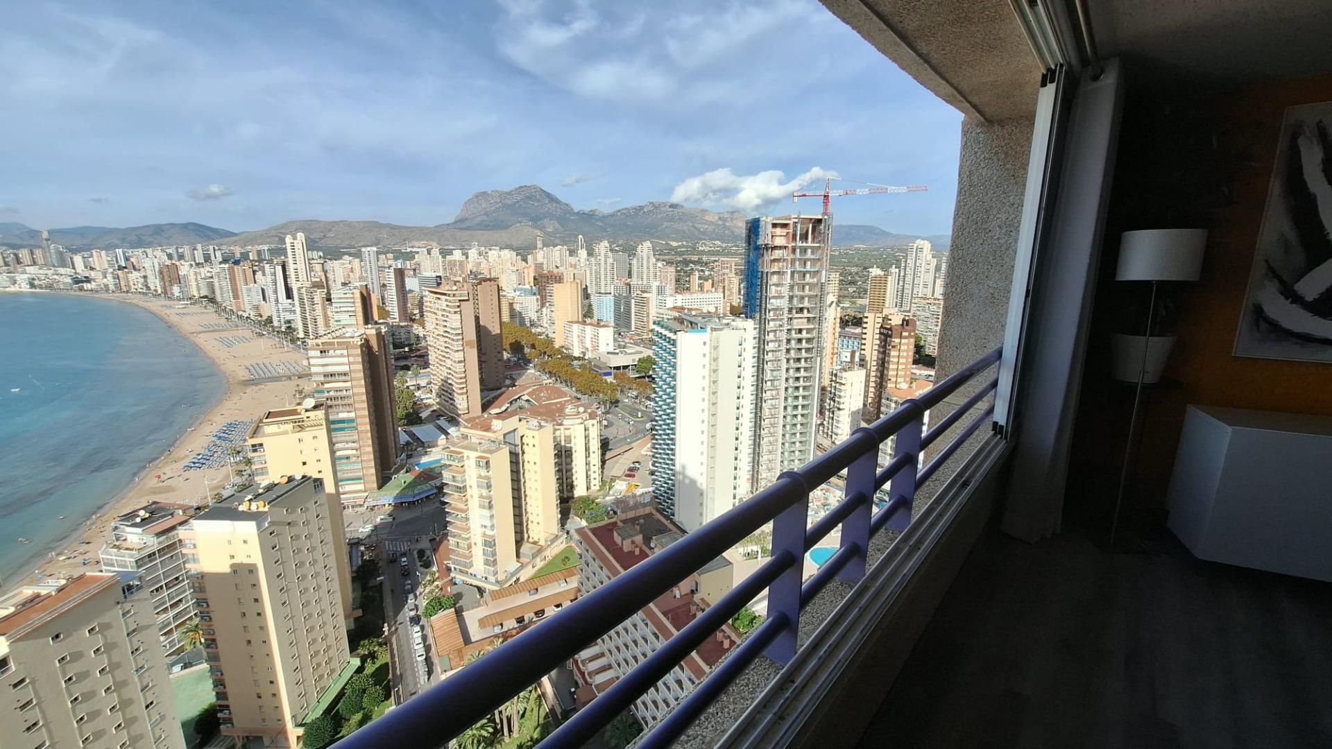 Exterior view of Apartment for sale in Benidorm  with Air Conditioner, Heating and Community pool