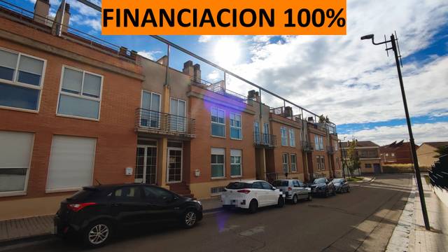 Casa-chalet en Venta en Tomás Alvira en Villanueva de Gállego