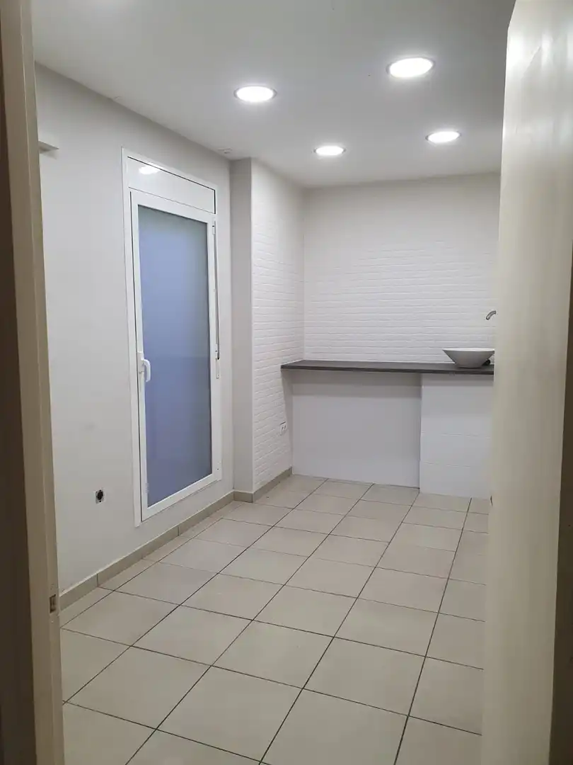 Local comercial de lloguer a N/A, imagen 6