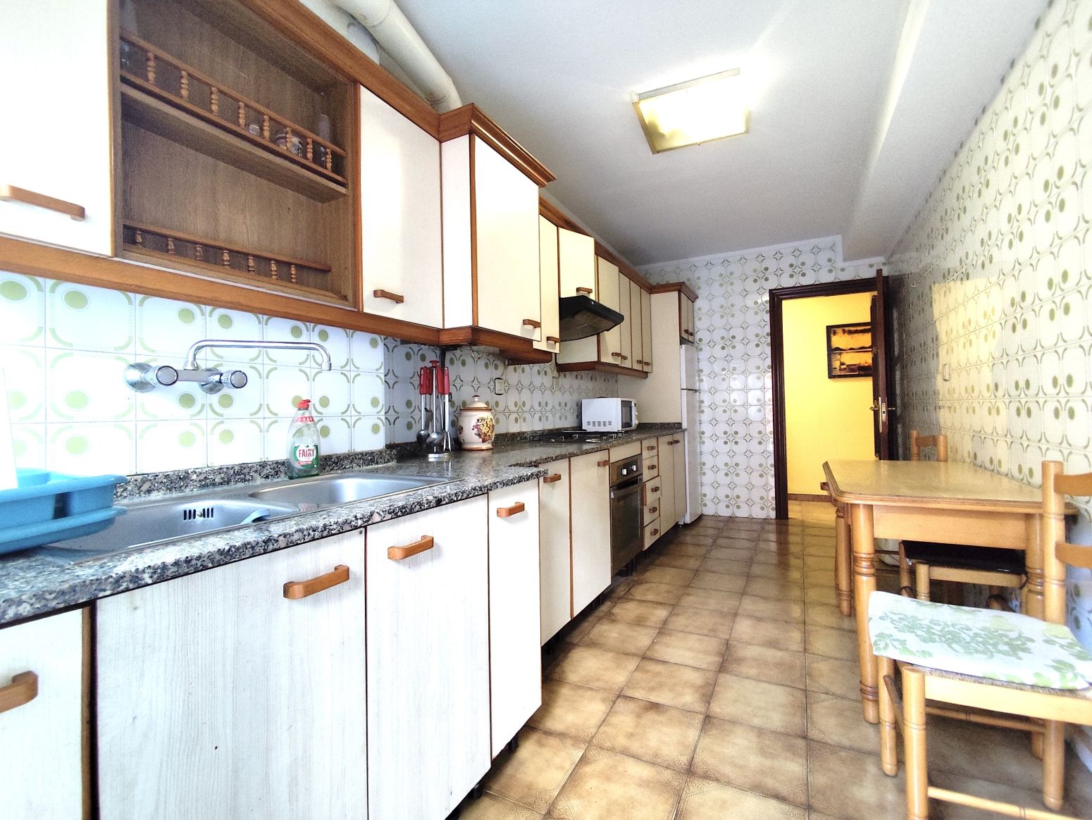 Kitchen of Flat for sale in Gijón   with Heating, Parquet flooring and Terrace