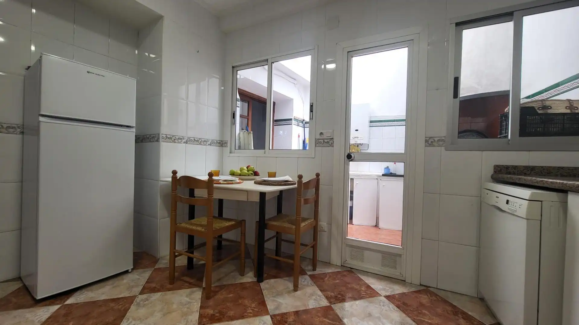 Cuina de Casa o xalet en venda en Montitxelvo / Montichelvo amb Aire condicionat, Calefacció i Terrassa