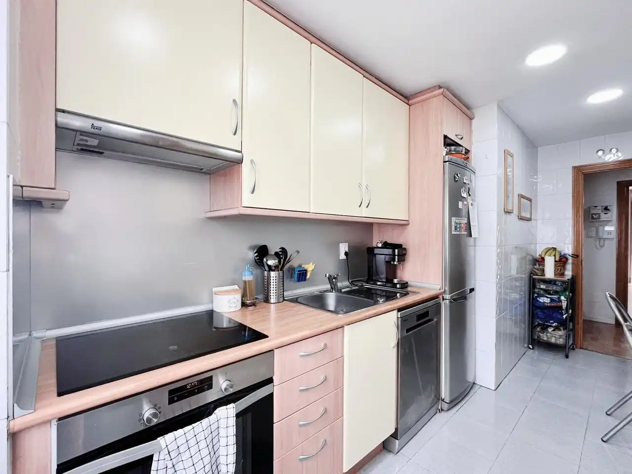 Kitchen of Flat for sale in Madrid  with Air Conditioner, Heating and Terrace