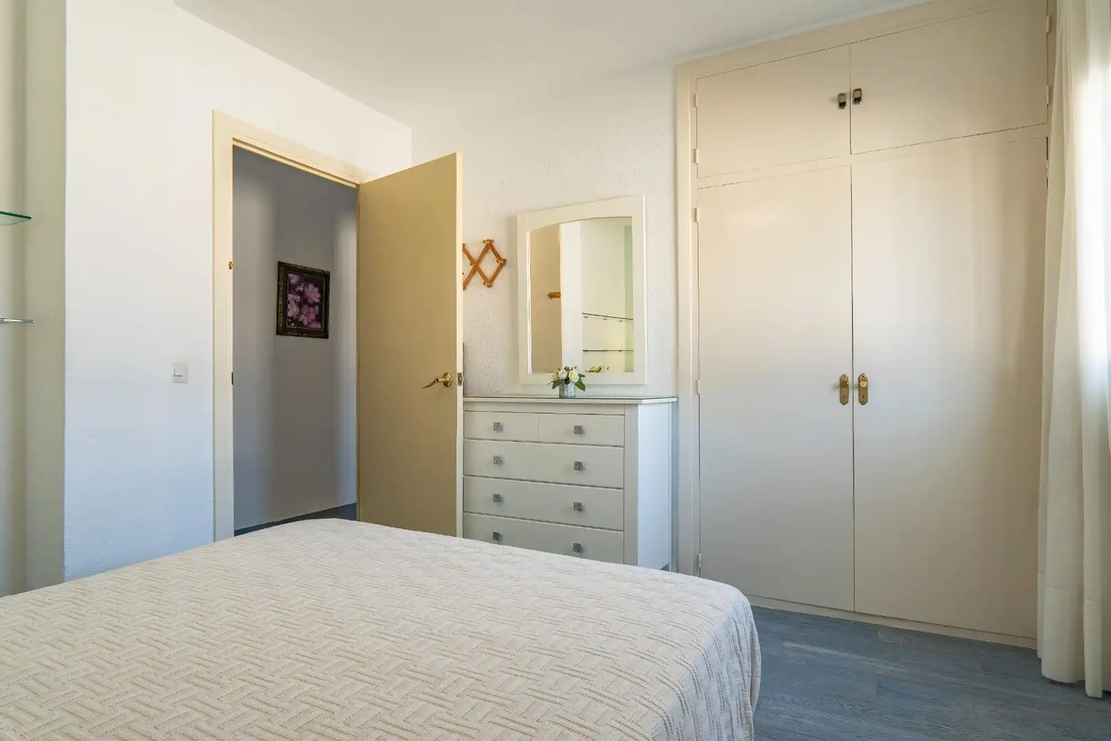 Schlafzimmer von Erdgeschoss zur Miete in Rincón de la Victoria mit Klimaanlage, Heizung und Terrasse