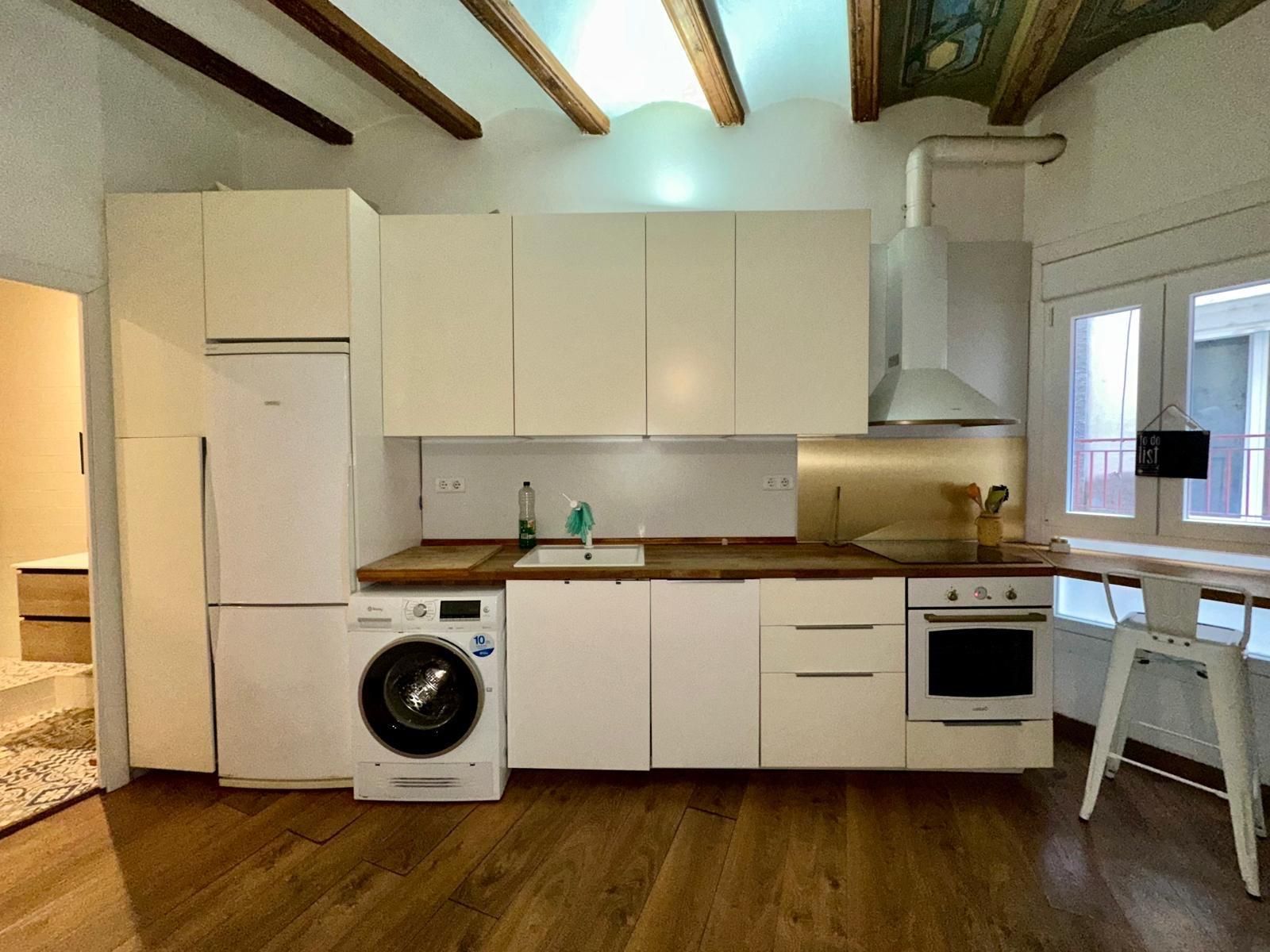 Cuina de Pis de lloguer en Tortosa amb Parquet i Balcó