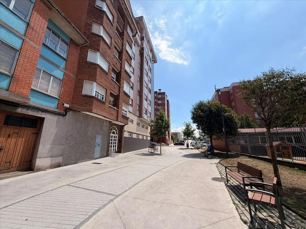 Vista exterior de Pis en venda en Gijón 