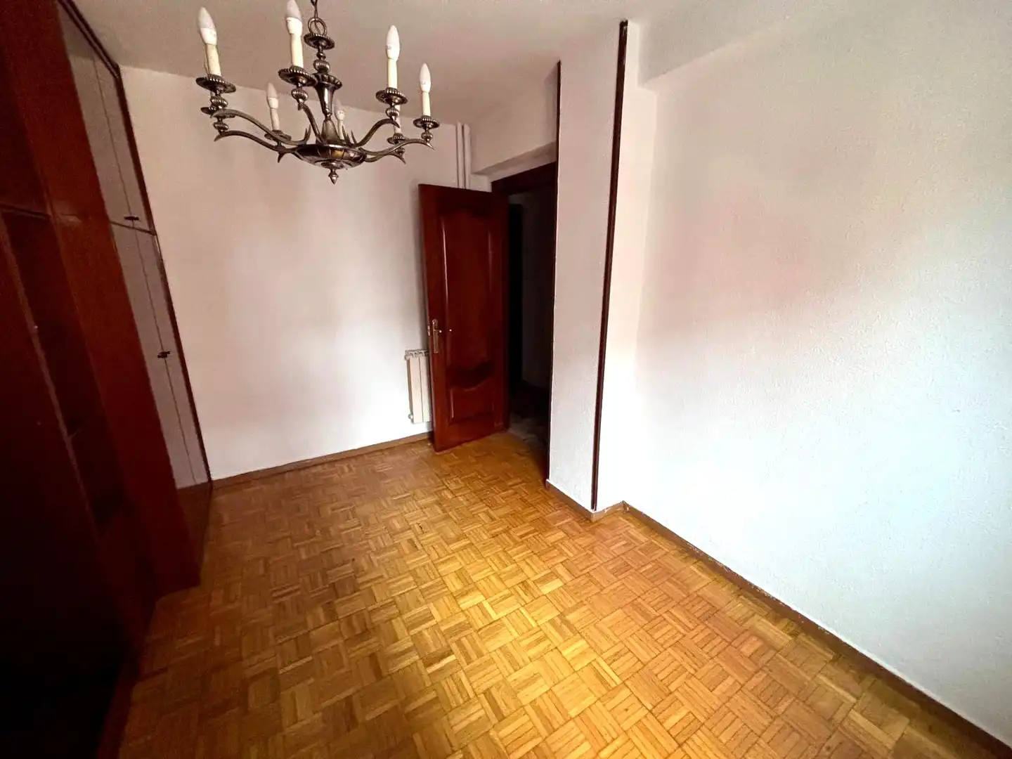 Bedroom of Flat for sale in Gijón   with Heating, Parquet flooring and Oven