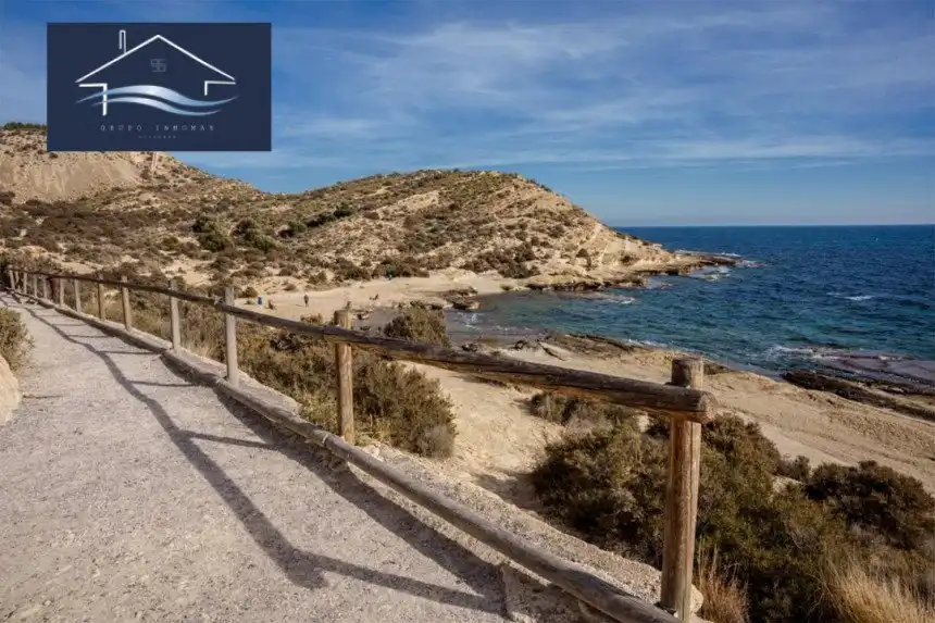 Villa mit Terrasse zum Verkauf in Playa de San Juan - El Cabo de las Huertas