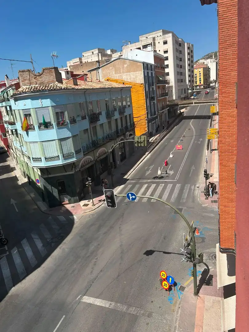 Vista exterior de Pis en venda en Cuenca amb Calefacció