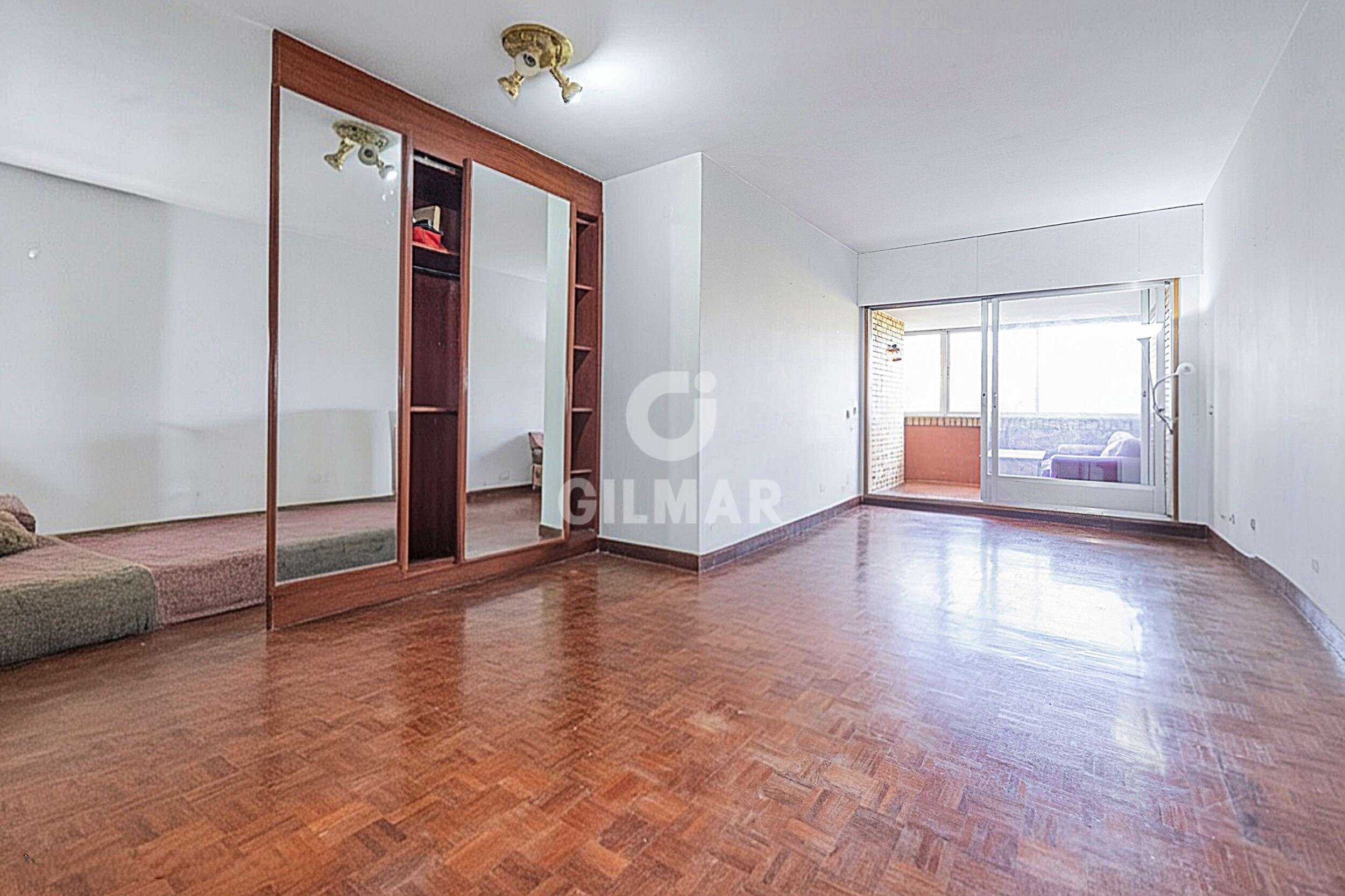 Bedroom of Flat for sale in  Madrid Capital  with Heating and Balcony