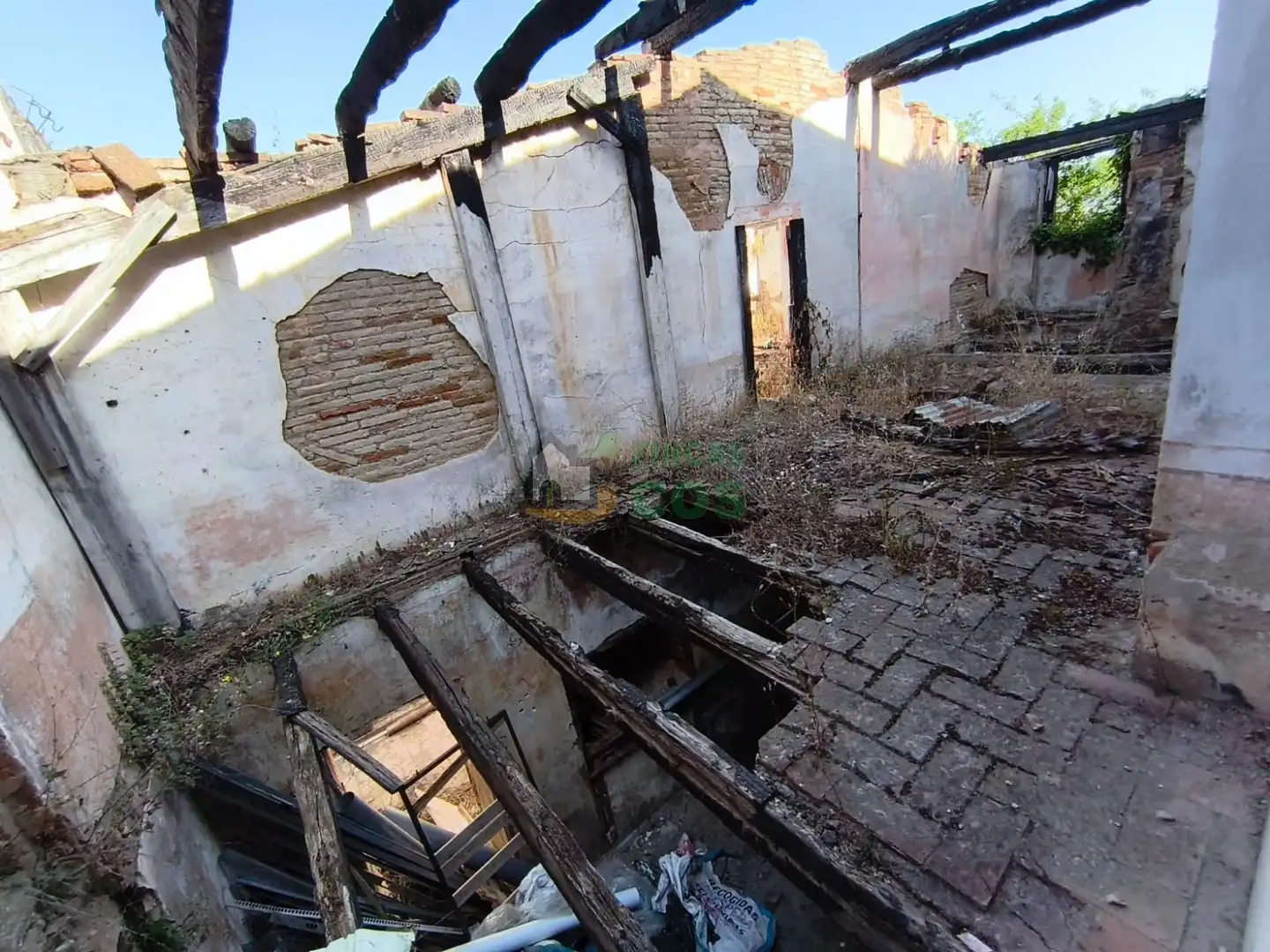 Vista exterior de Casa o xalet en venda en Sant Cugat del Vallès amb Jardí privat, Terrassa i Balcó