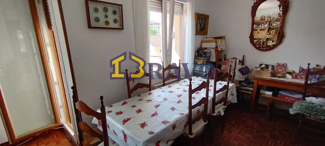 Comedor de Dúplex en venta en Medina de Pomar con Calefacción, Jardín privado y Terraza