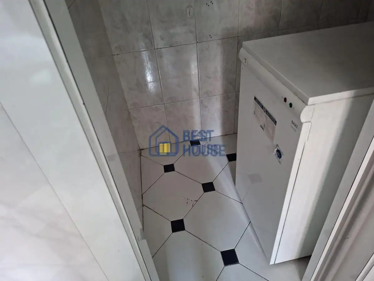 Bathroom of Houses for sale in León Capital   with Heating and Parquet flooring