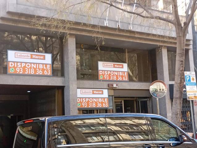 Local comercial en Venta en Casp en Dreta de l'Eixample