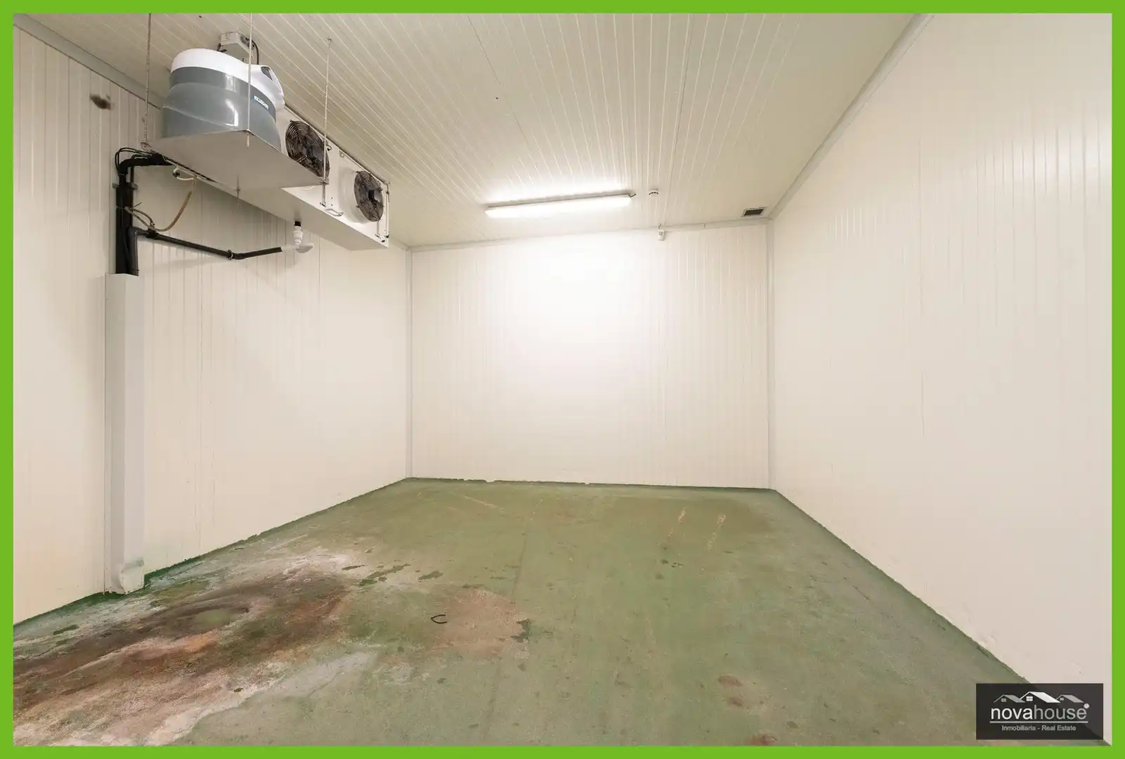 Nave industrial en venta en Málaga