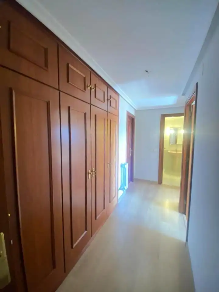 Wohnung zur Miete in León Capital  mit Heizung und Abstellraum