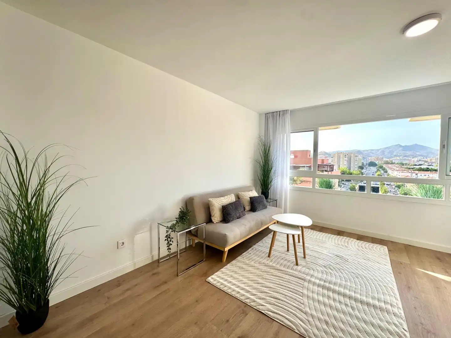 Living room of Flat for sale in Málaga  with Heating and Furnished