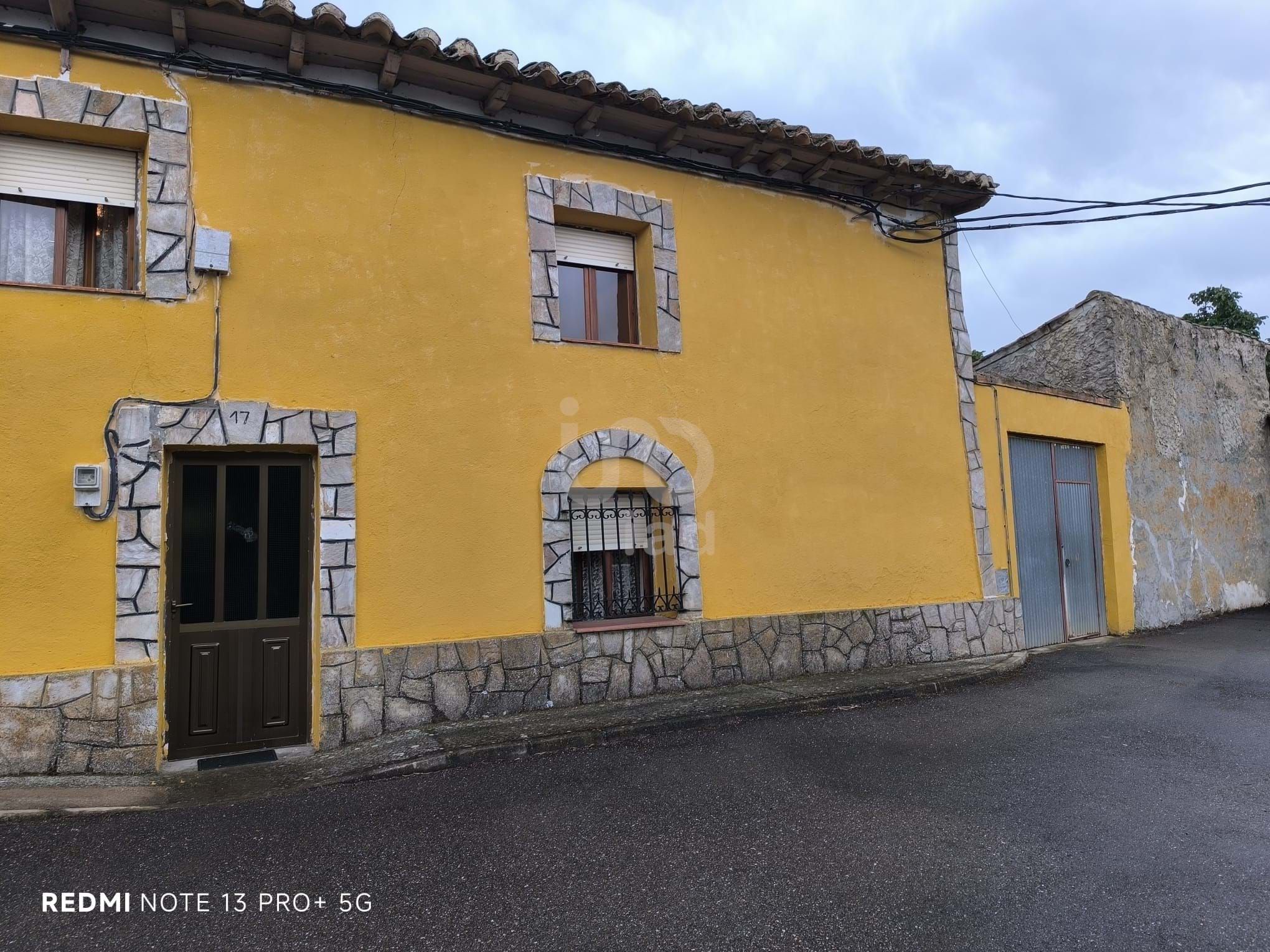 Vista exterior de Casa o xalet en venda en San Adrián del Valle