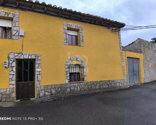Exterior view of House or chalet for sale in San Adrián del Valle