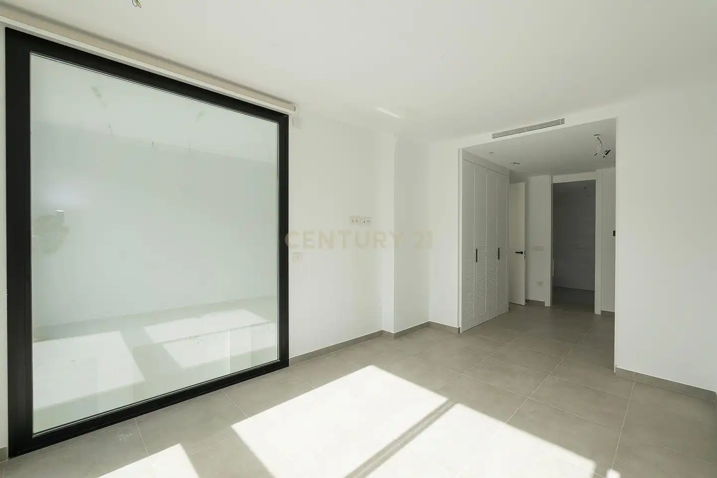 House for sale in Calle Albatros, Calle Morena y Calle Dolfi 2, imagen 43