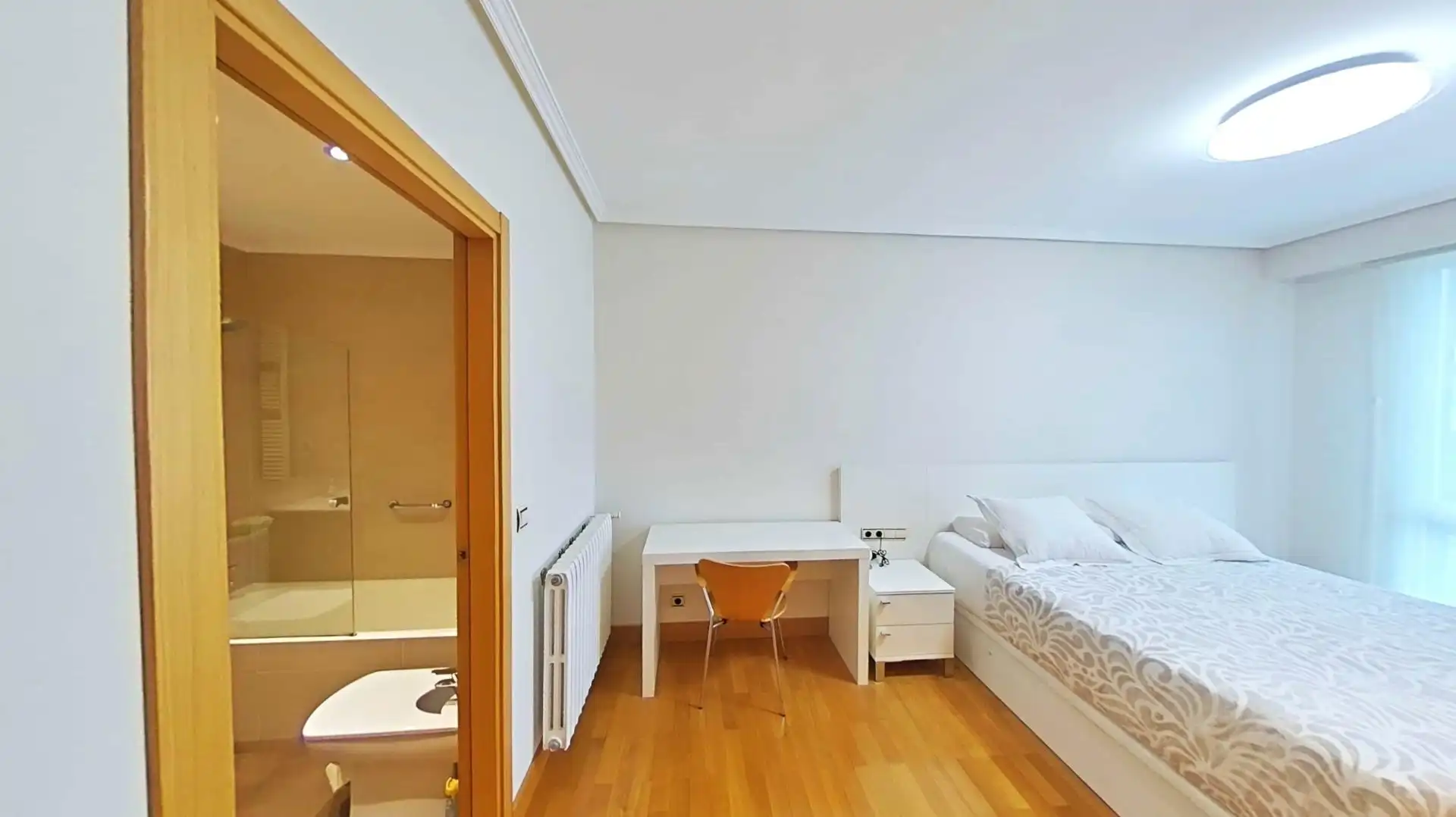 Habitación de Piso en venta en Donostia - San Sebastián  con Calefacción, Jardín privado y Terraza