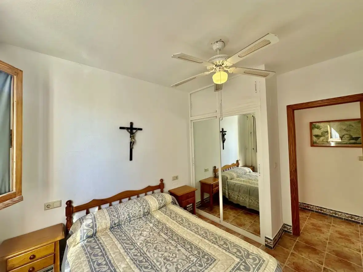 Habitación de Casa o chalet en venta en Santa Pola con Calefacción, Terraza y Piscina