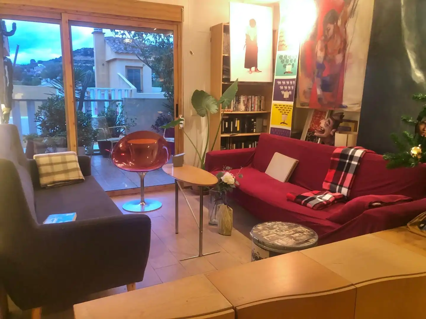 Sala d'estar de Casa adosada en venda en Torrent amb Aire condicionat, Calefacció i Terrassa