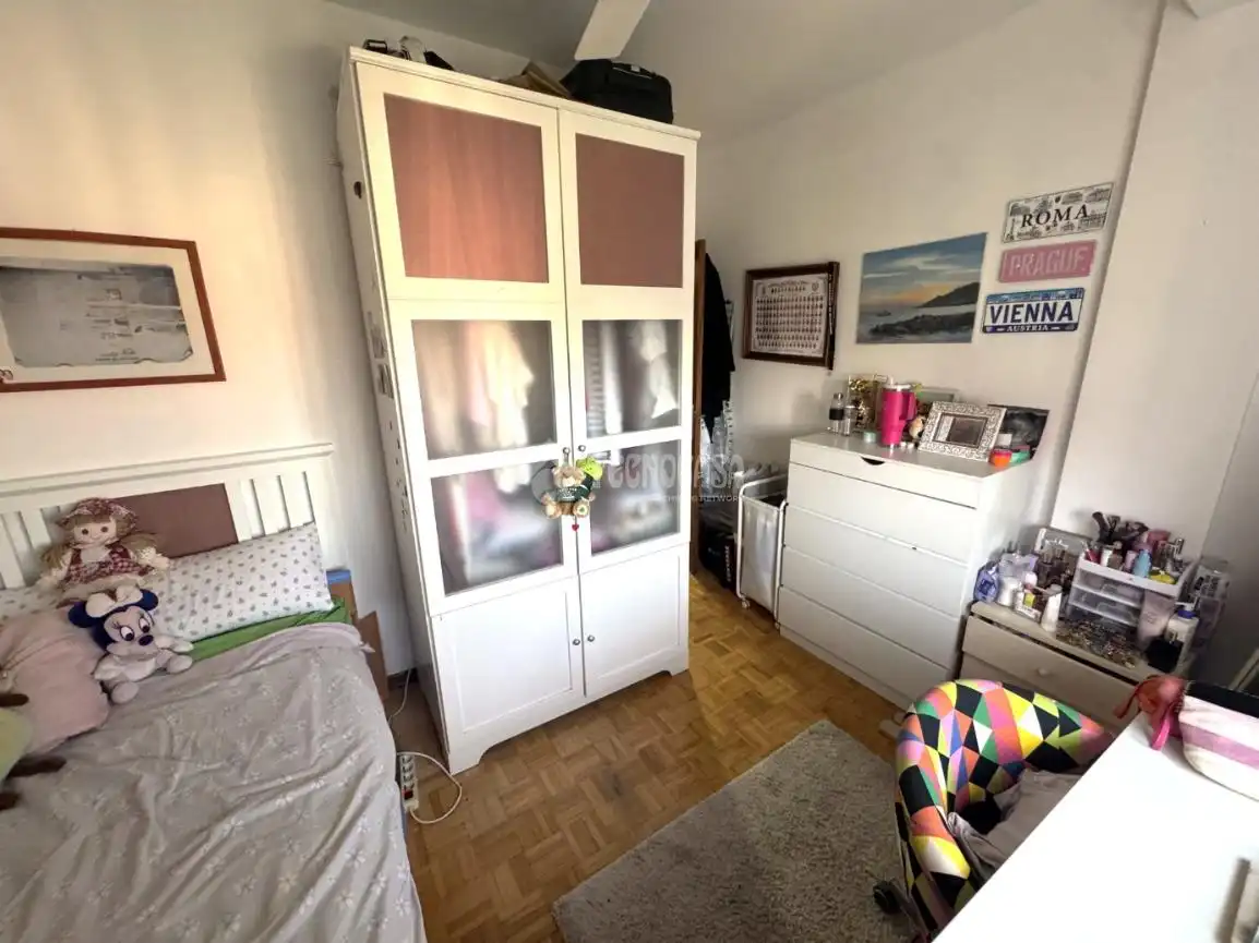 Habitación de Piso en venta en Alcalá de Henares con Aire acondicionado y Calefacción