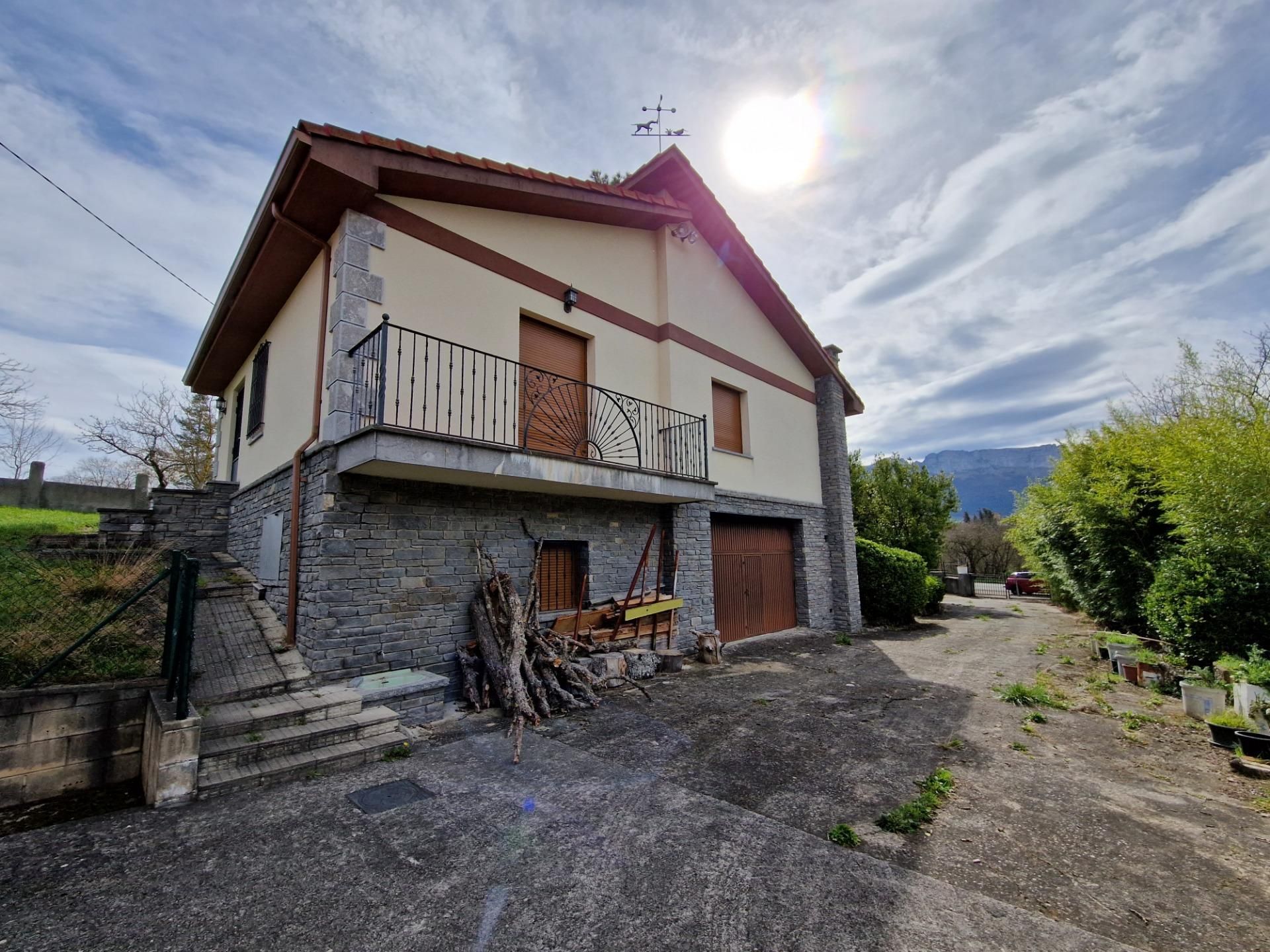 Exterior view of House or chalet for sale in Valle de Mena  with Heating, Private garden and Storage room