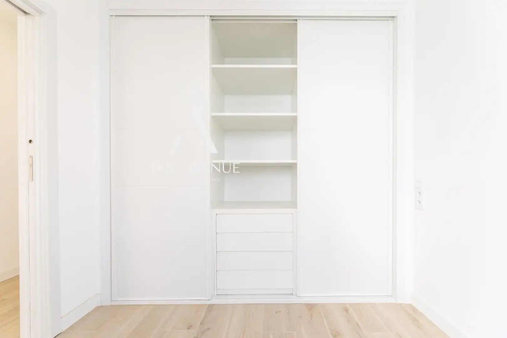 Habitación de Piso en venta en Madrid con Aire acondicionado y Calefacción