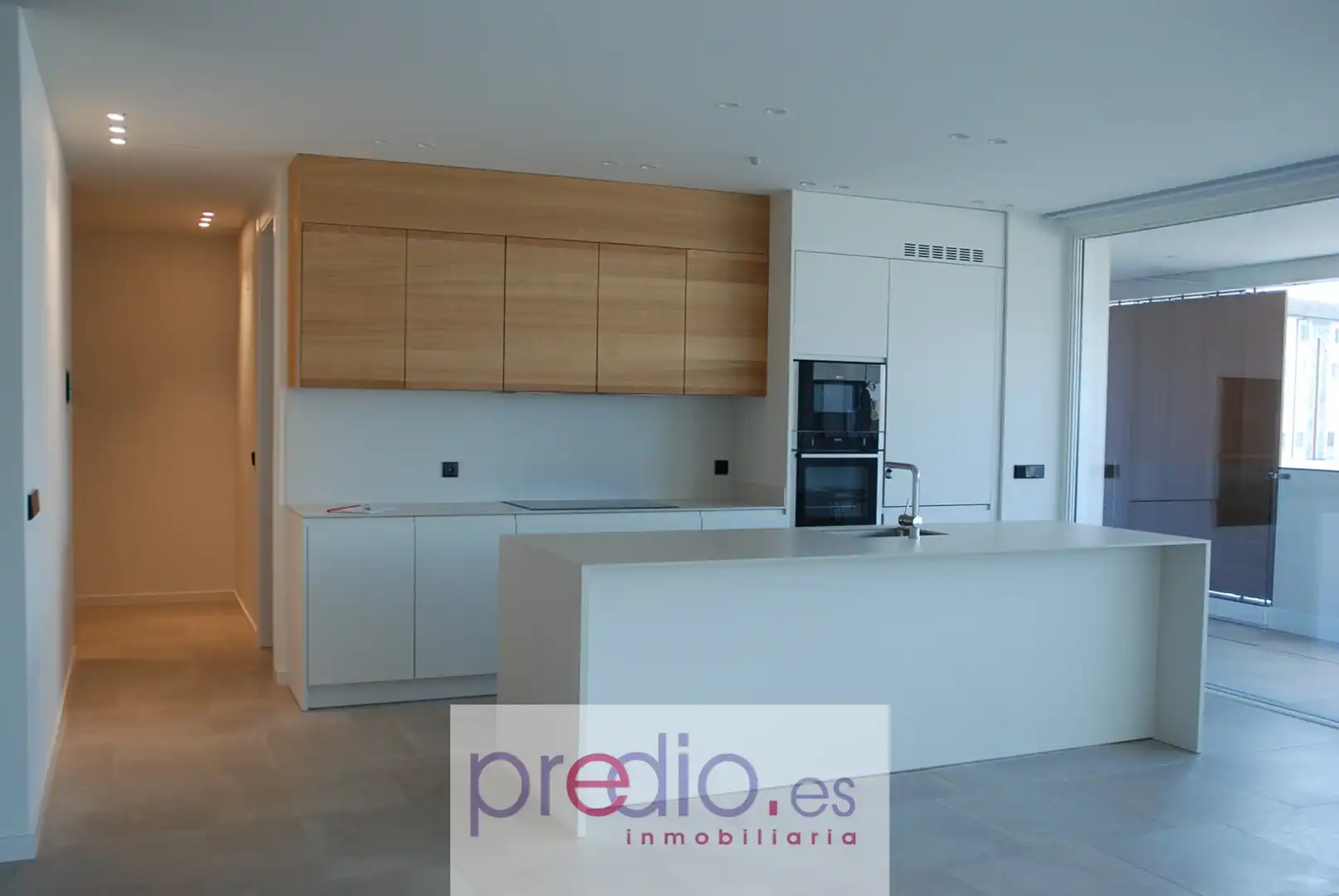 Küche von Wohnung zum Verkauf in Lugo Capital mit Heizung, Parkett und Terrasse