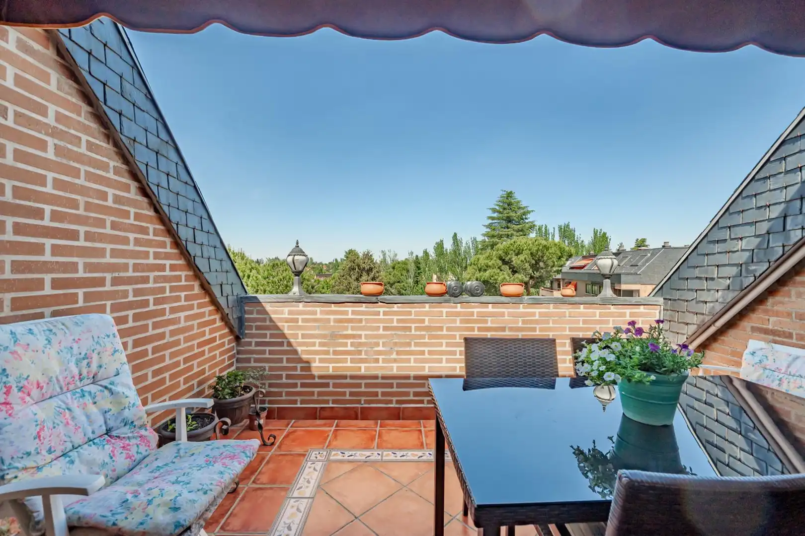 Terrasse von Maisonette zum Verkauf in Majadahonda mit Heizung, Privatgarten und Terrasse