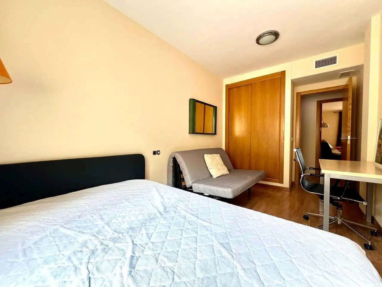 Habitación de Piso de alquiler en Molina de Segura con Terraza, Amueblado y Piscina comunitaria