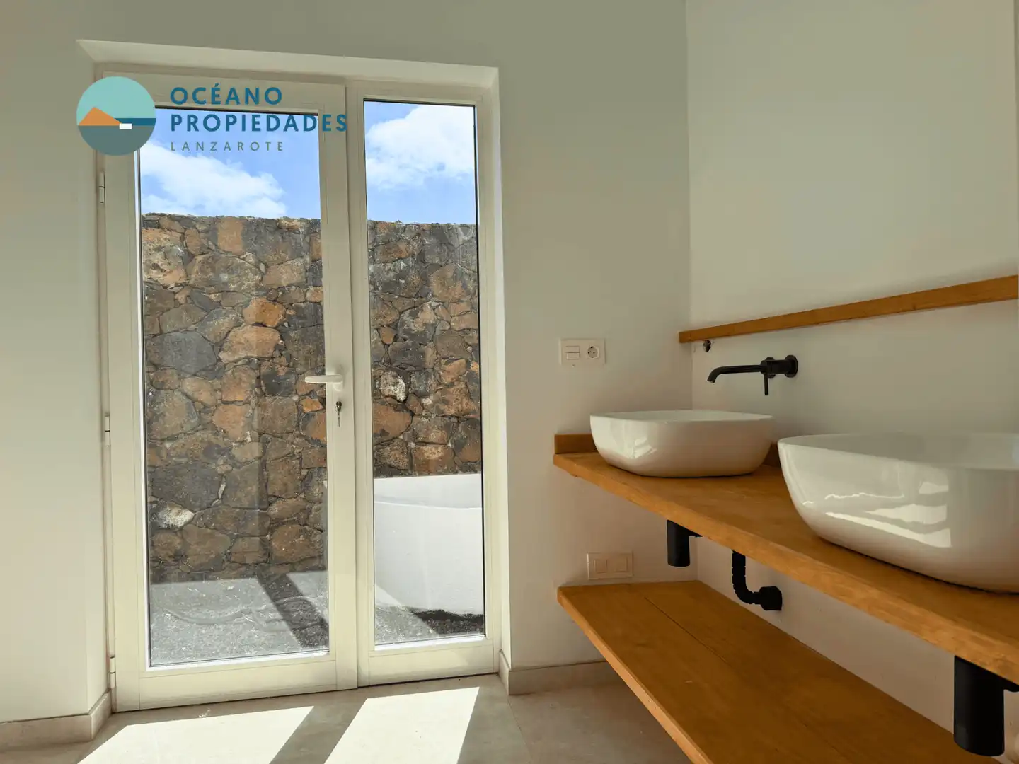 Baño de Casa o chalet en venta en Haría con Jardín privado y Piscina