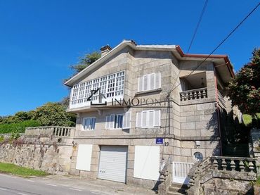 Casa amb balcó en venda a Zona Fernández Ladreda