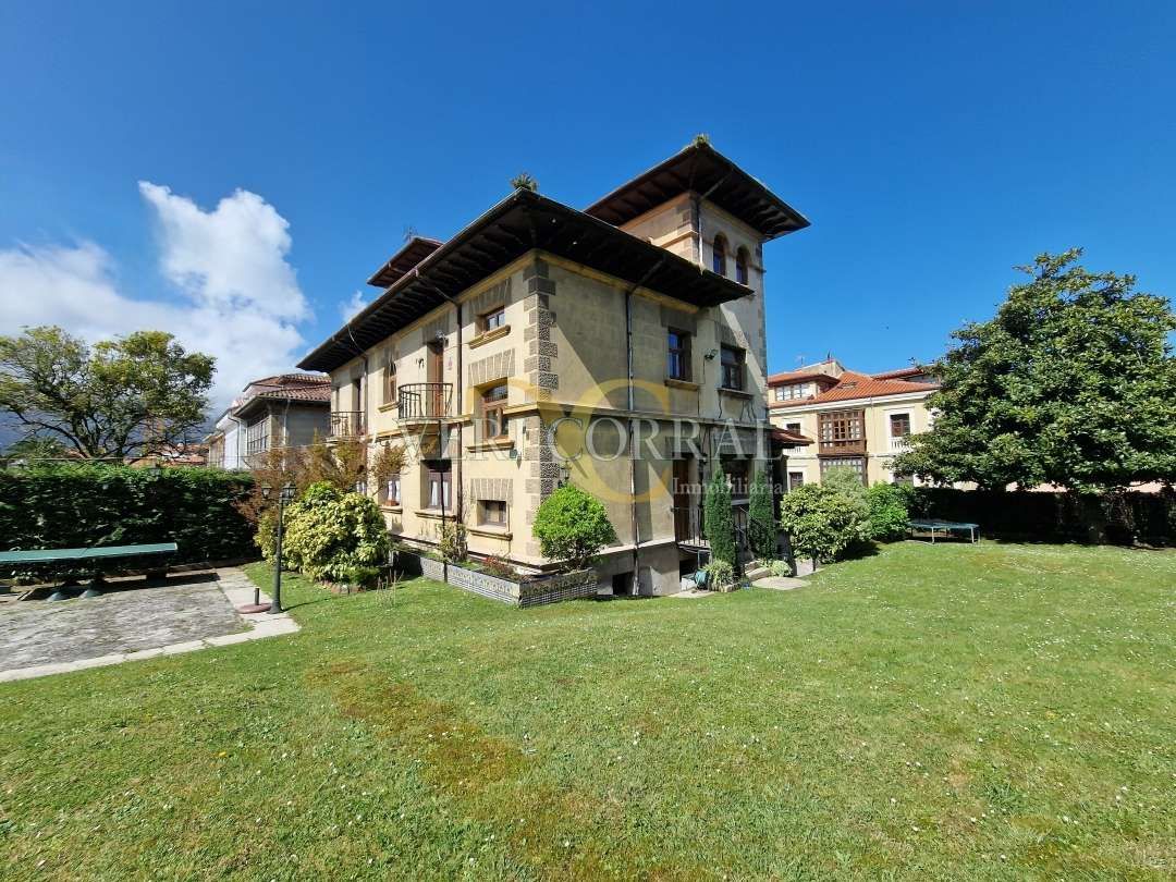 Vista exterior de Casa o chalet en venta en Llanes con Calefacción, Jardín privado y Terraza