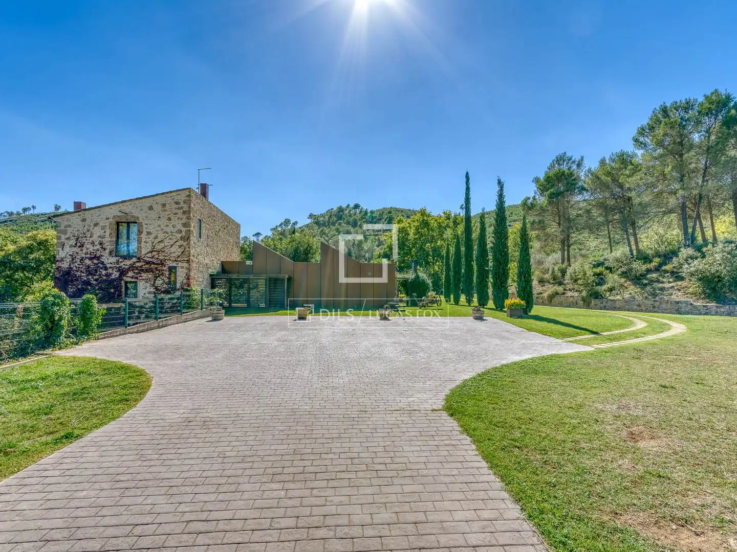 Jardín de Finca rústica en venta en Boadella i les Escaules con Calefacción, Jardín privado y Terraza