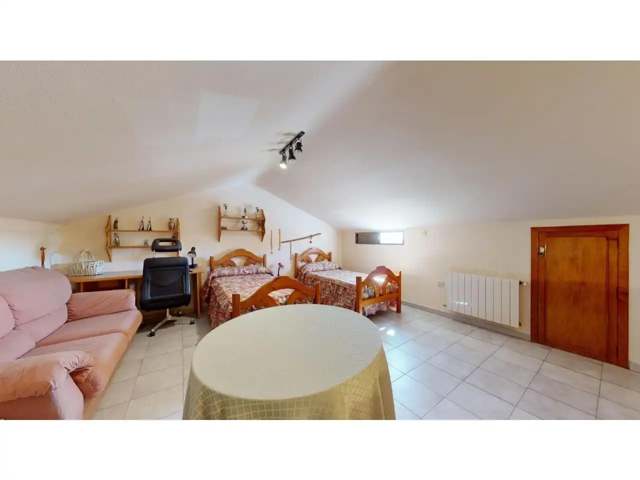 Casa adosada en venta en Torrent con Aire acondicionado, Calefacción y Jardín privado