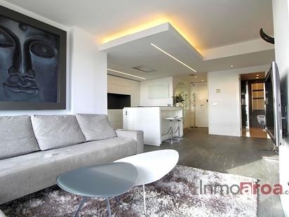 Living room of Flat for sale in  Valencia Capital  with Air Conditioner