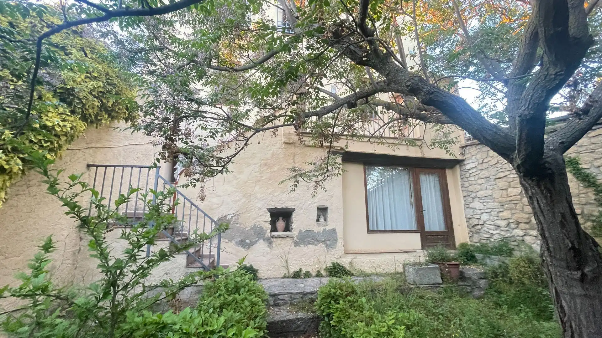 Vista exterior de Finca rústica en venta en Vallbona de Les Monges con Calefacción, Jardín privado y Trastero