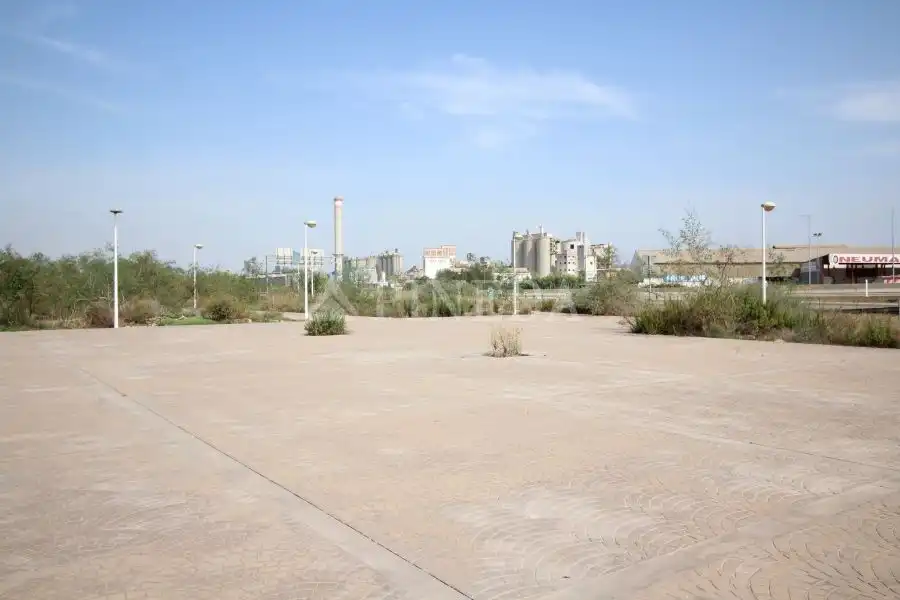 Terreny industrial en venda en Sagunto / Sagunt