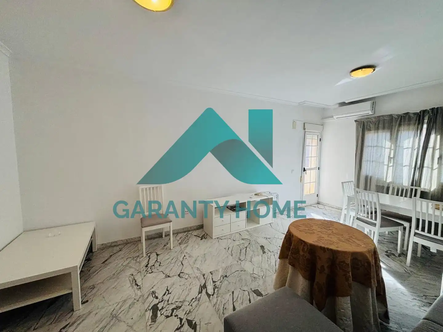 Appartamento con ascensore in affitto a Centro, imagen 28