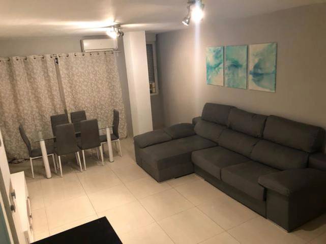 Piso en Alquiler en El Molinillo - Capuchinos