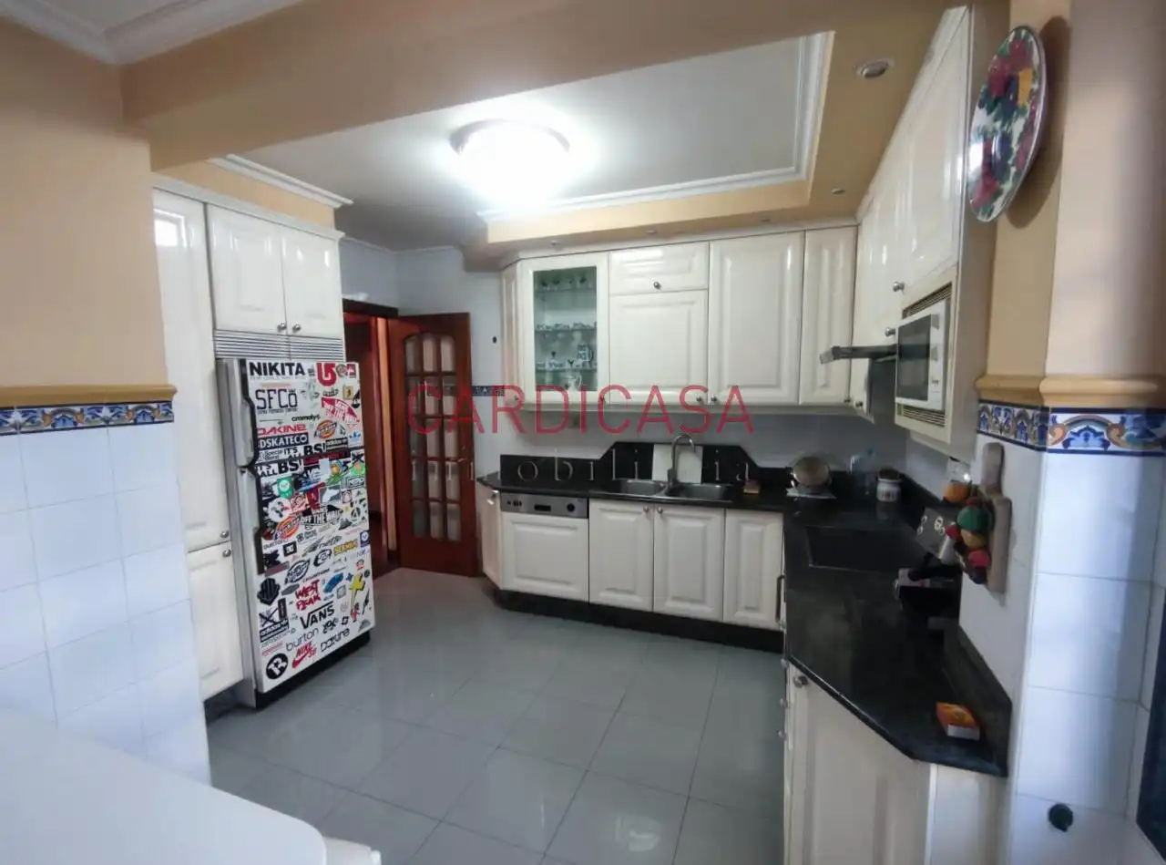 Piso con ascensor en venta en Gran Vía, imagen 5